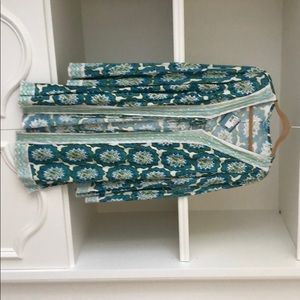 Letarte cover up with tags